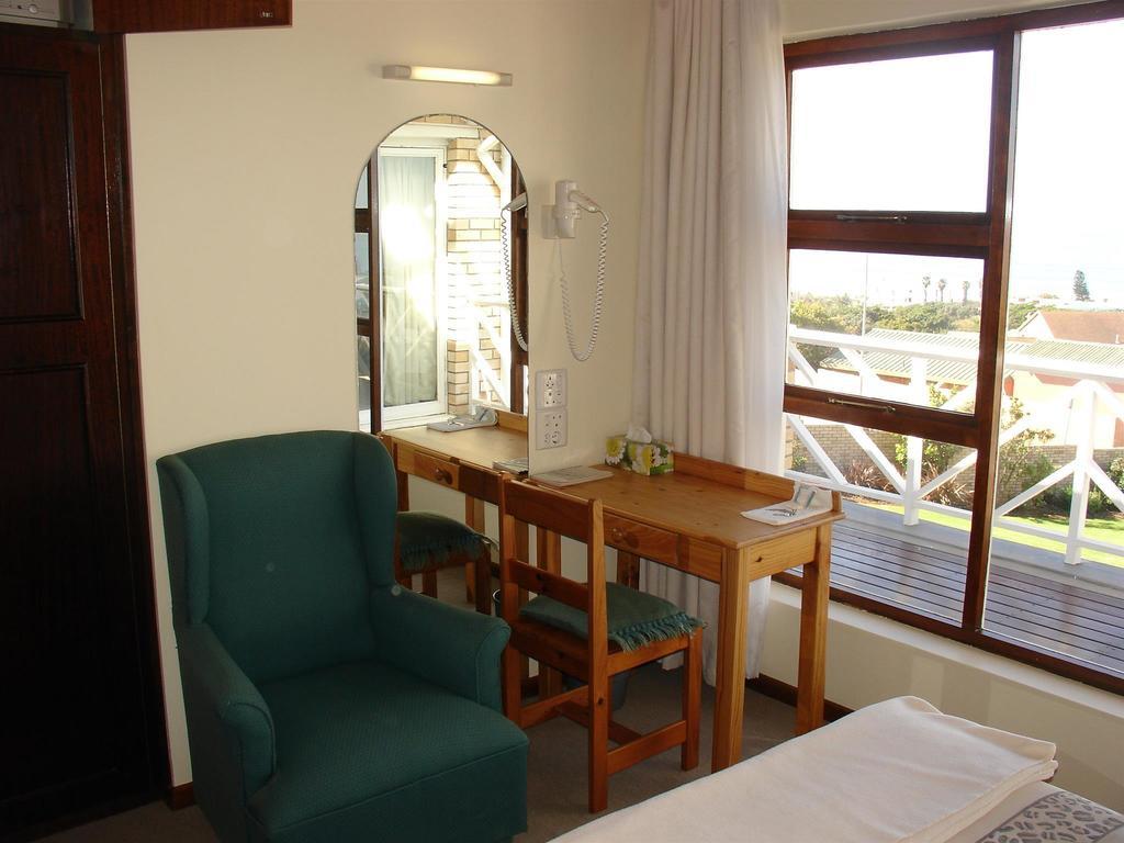 On The Bay Guesthouse Kruisfontein Pokój zdjęcie