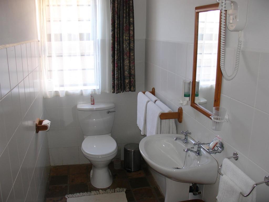 On The Bay Guesthouse Kruisfontein Pokój zdjęcie