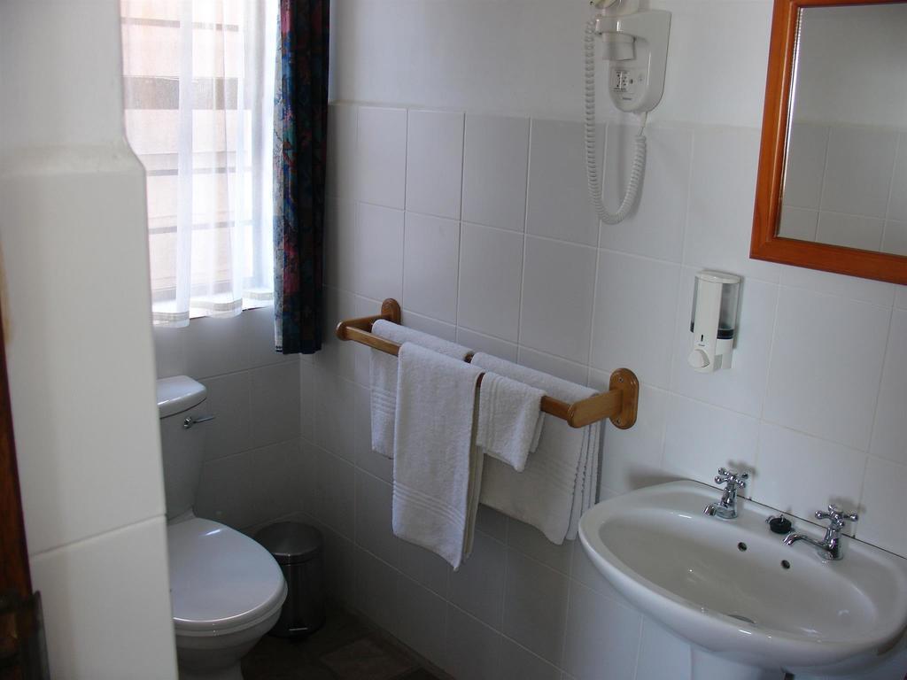 On The Bay Guesthouse Kruisfontein Zewnętrze zdjęcie