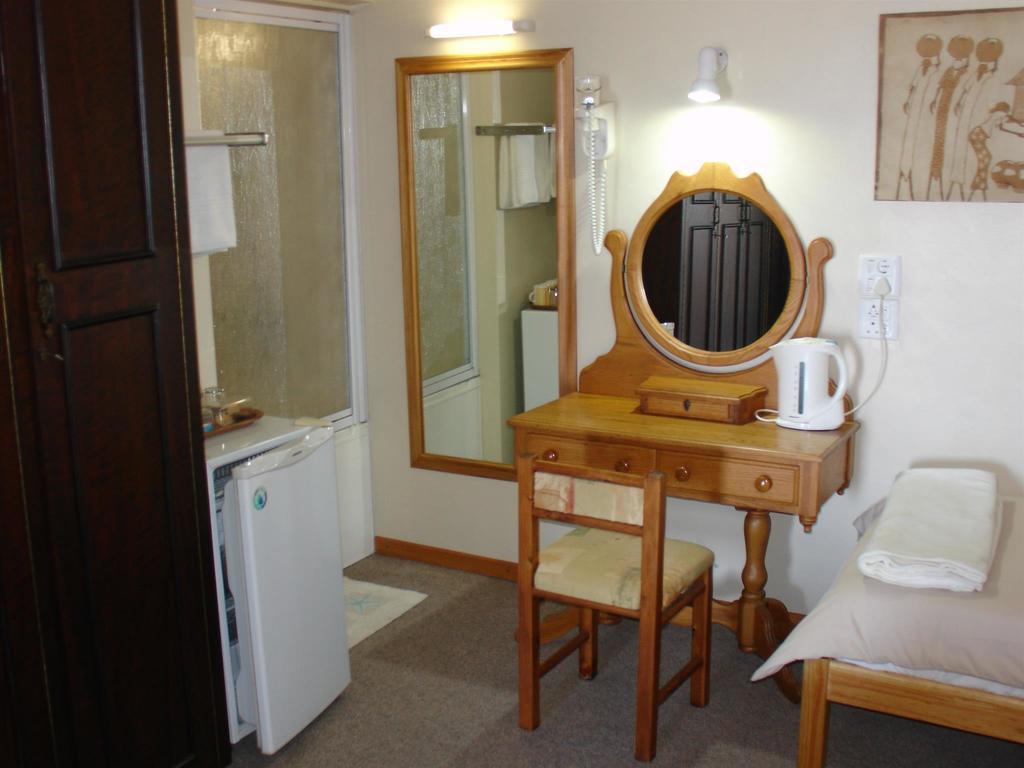 On The Bay Guesthouse Kruisfontein Pokój zdjęcie