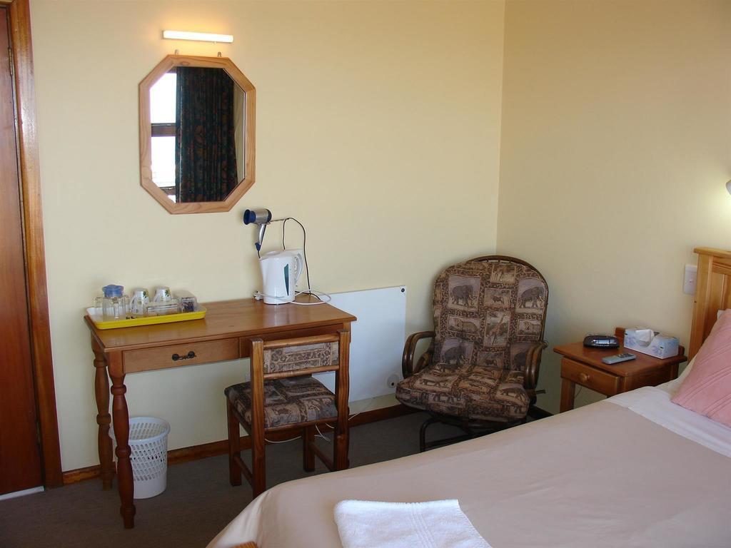 On The Bay Guesthouse Kruisfontein Pokój zdjęcie